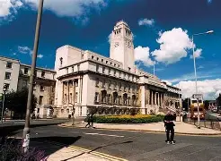 PG电子官网入口-利兹主场大胜兹沃勒，克雷顿连胜之狼凶悍妖猛