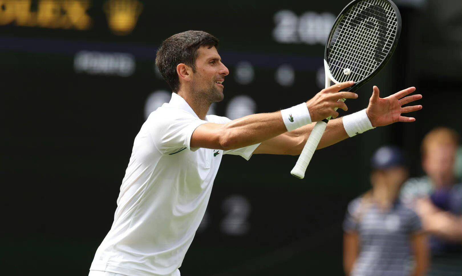 PG电子官网入口-温网逆转拉沃尔杯，德约科维奇带队取胜